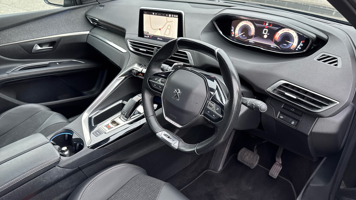 Used Peugeot 5008 2020 for sale - 77676983: Photo 11