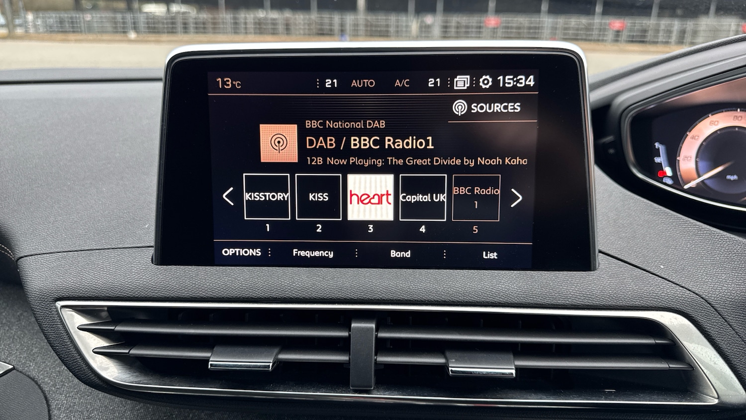 Used Peugeot 5008 2020 for sale - 77676983: Photo 22