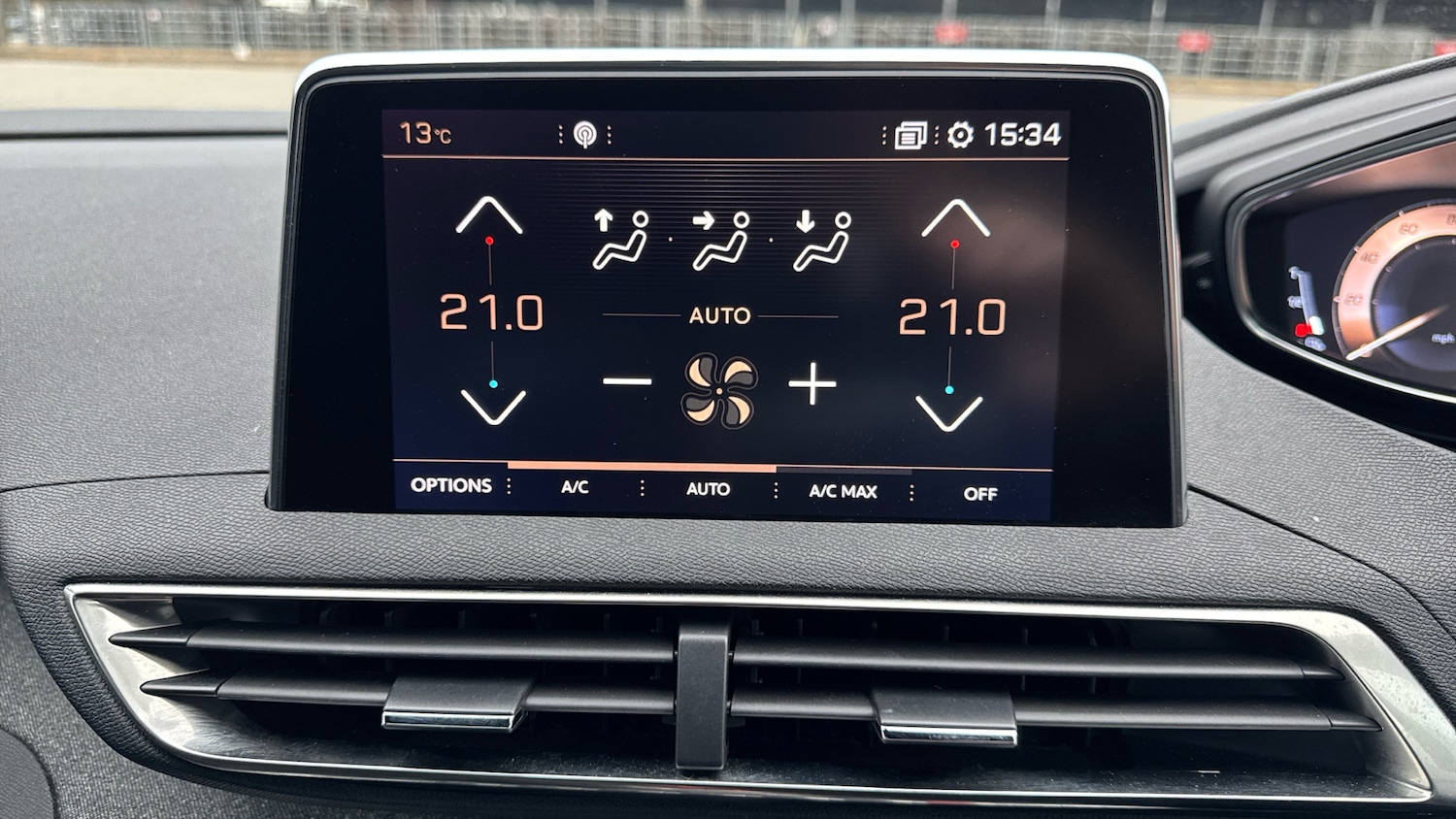 Used Peugeot 5008 2020 for sale - 77676983: Photo 23