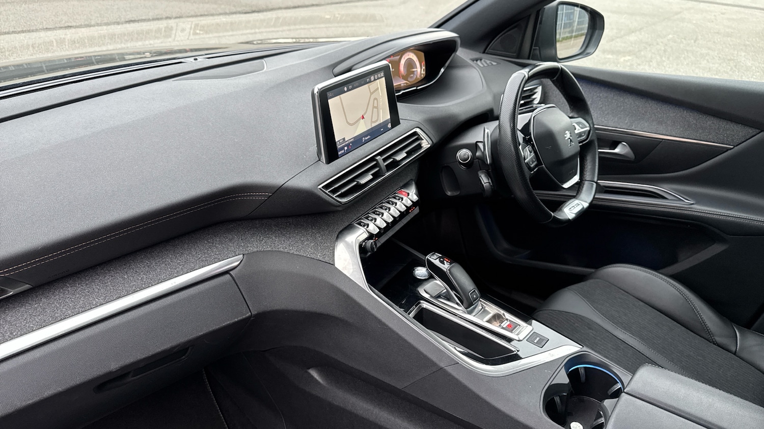 Used Peugeot 5008 2020 for sale - 77676983: Photo 9