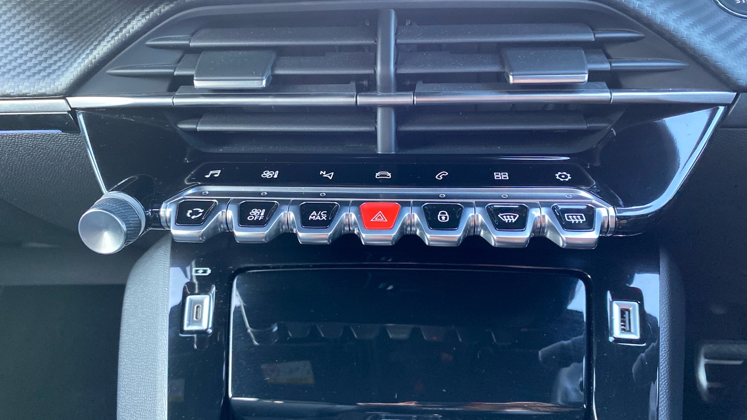 Used Peugeot 208 2023 for sale - 76980731: Photo 29