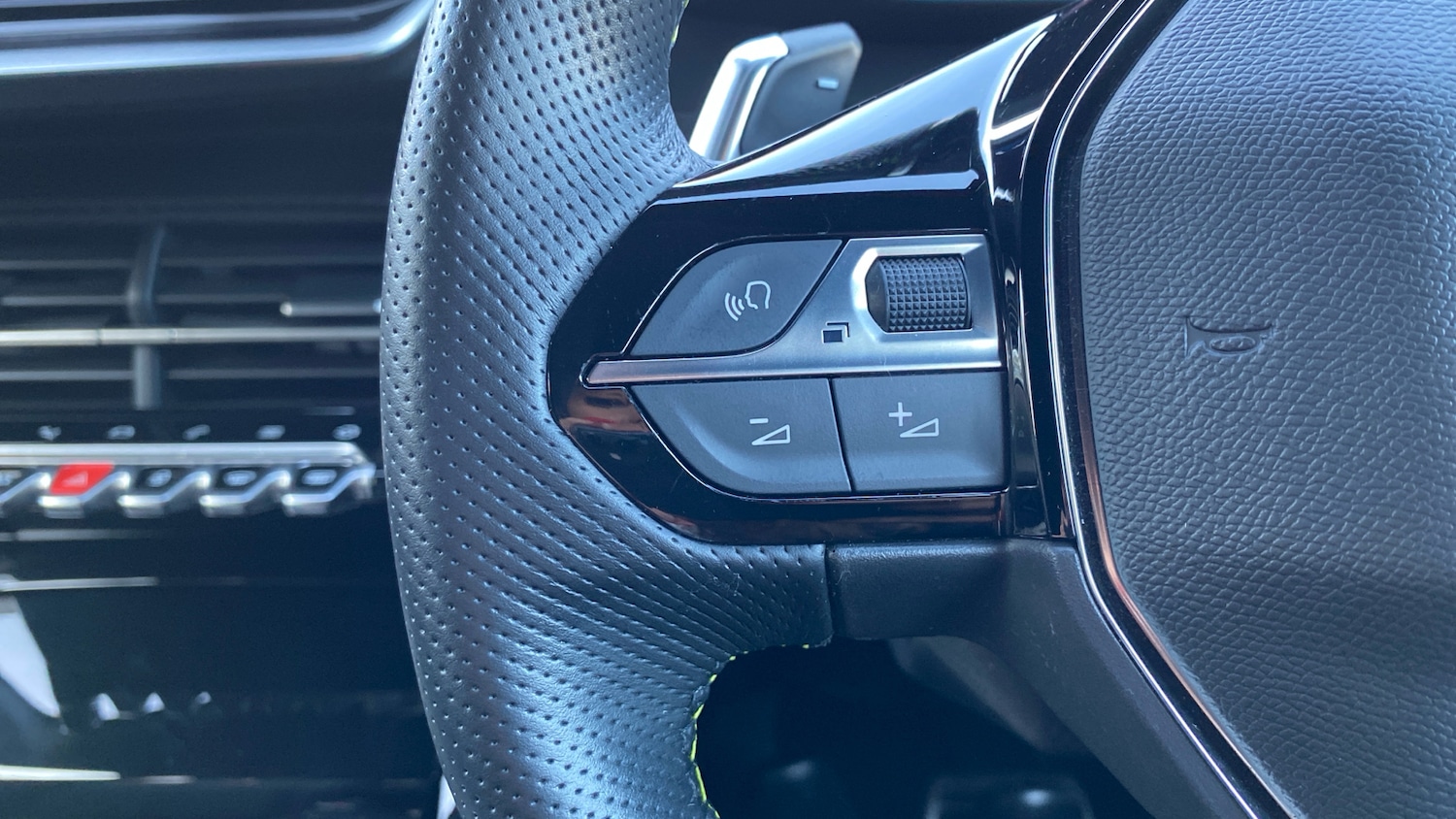 Used Peugeot 208 2023 for sale - 76980731: Photo 31