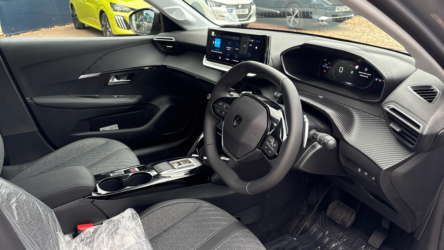 Used Peugeot 208 2025 for sale - 76243516: Photo 11