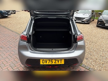 Used Peugeot 208 2025 for sale - 76243516: Photo 4