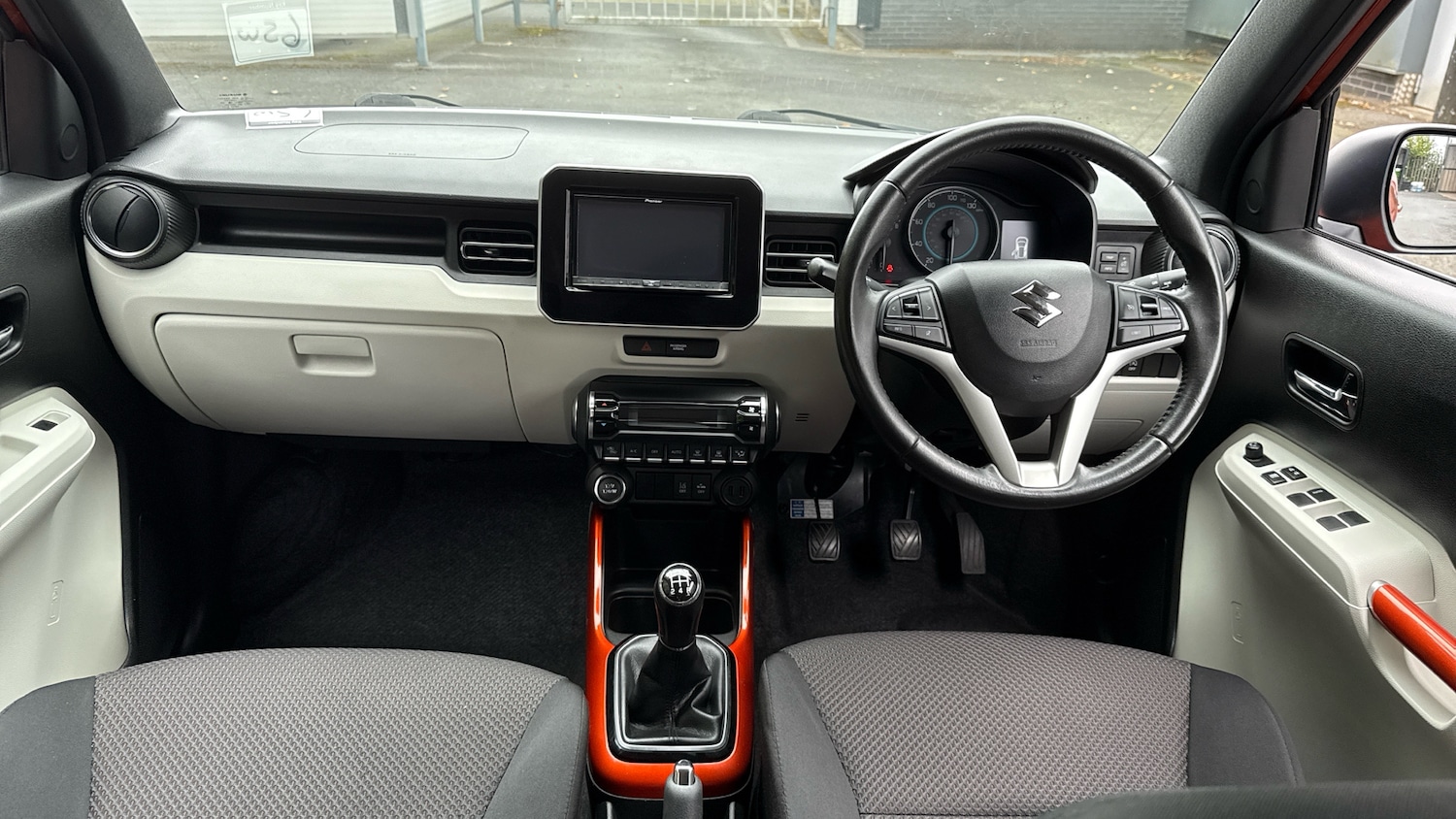 Used Suzuki Ignis 2017 for sale - 76984641: Photo 10