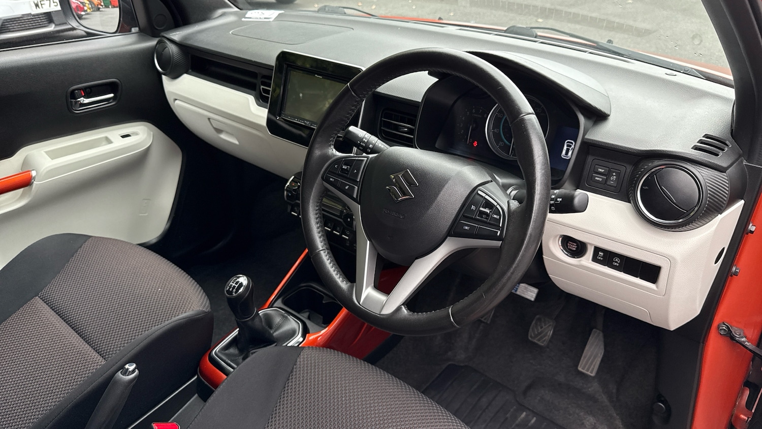 Used Suzuki Ignis 2017 for sale - 76984641: Photo 11