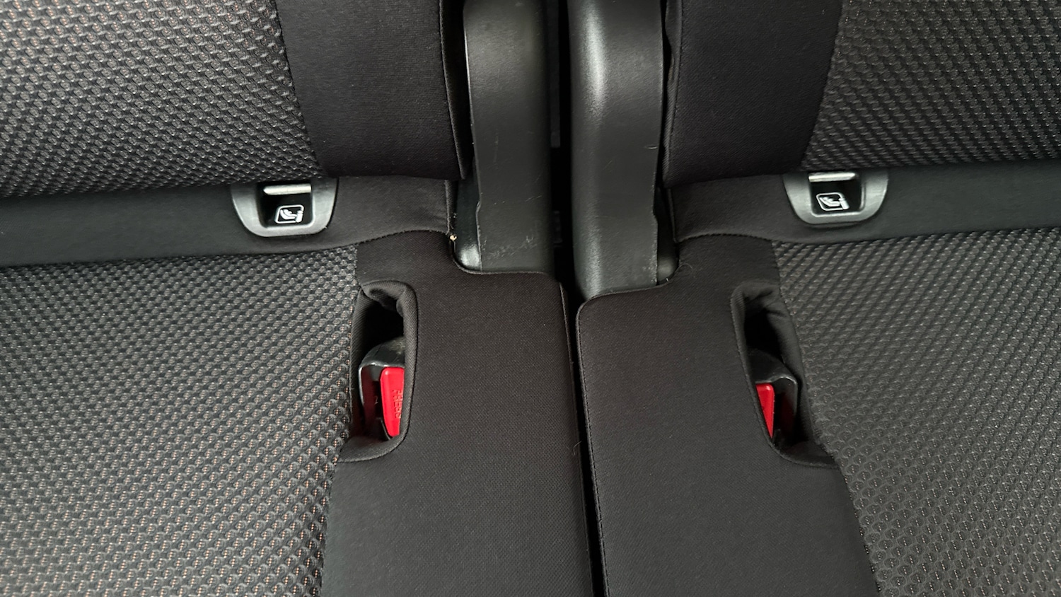 Used Suzuki Ignis 2017 for sale - 76984641: Photo 17