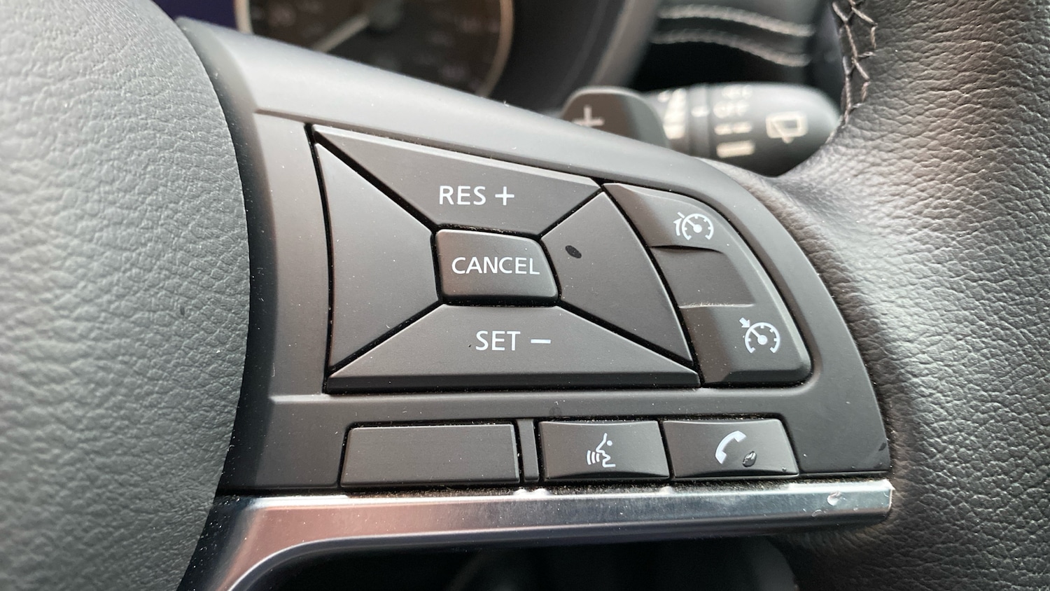 Used Nissan Juke 2023 for sale - 76808015: Photo 45