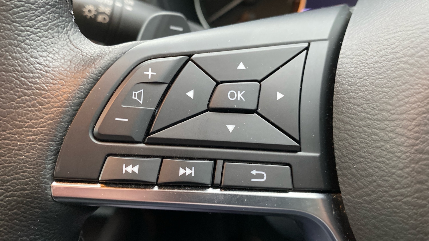 Used Nissan Juke 2023 for sale - 76808015: Photo 46