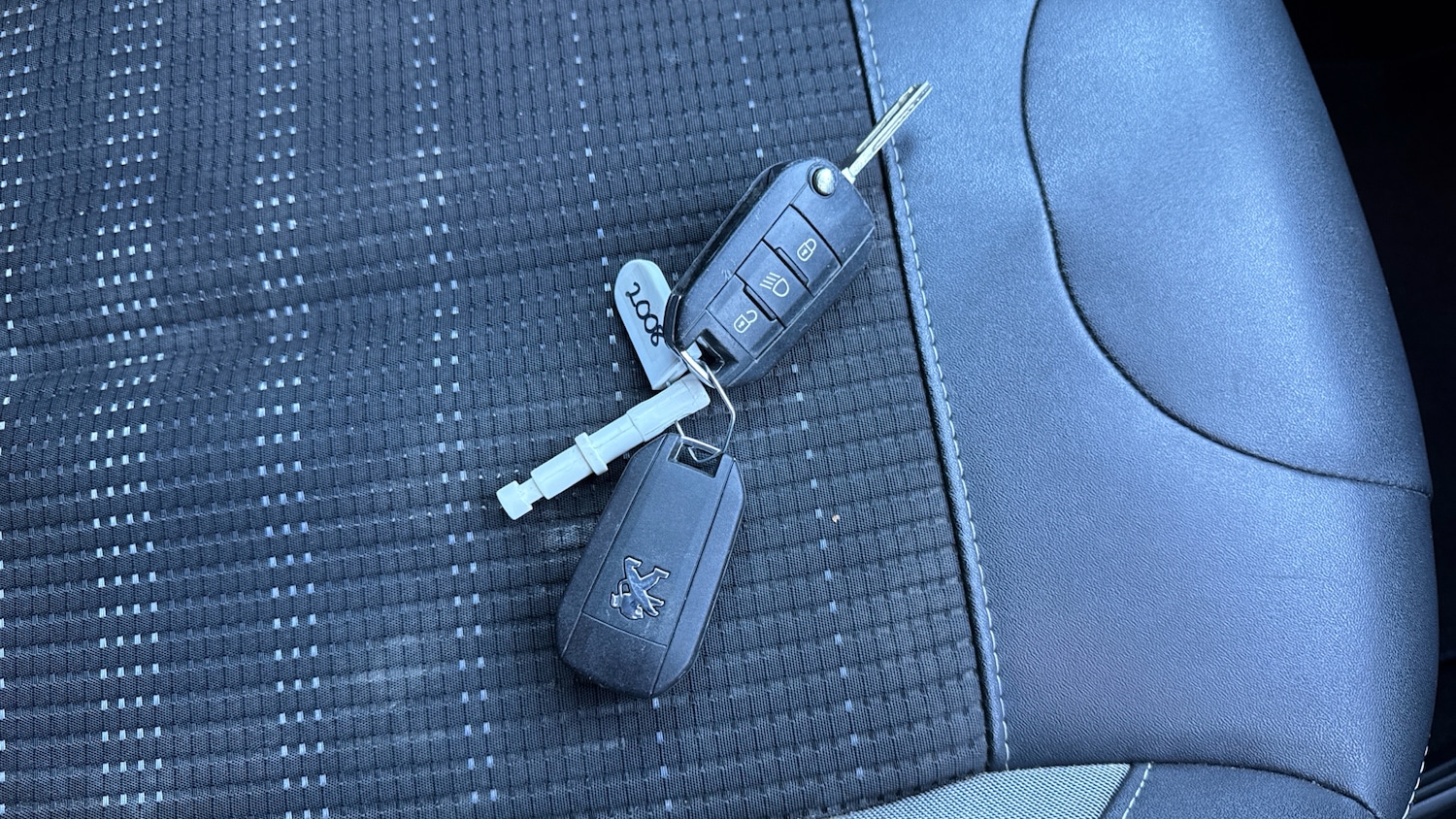 Used Peugeot 2008 2018 for sale - 76696867: Photo 20