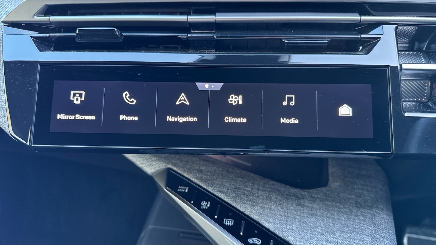 Used Peugeot 3008 2024 for sale - 76918808: Photo 21