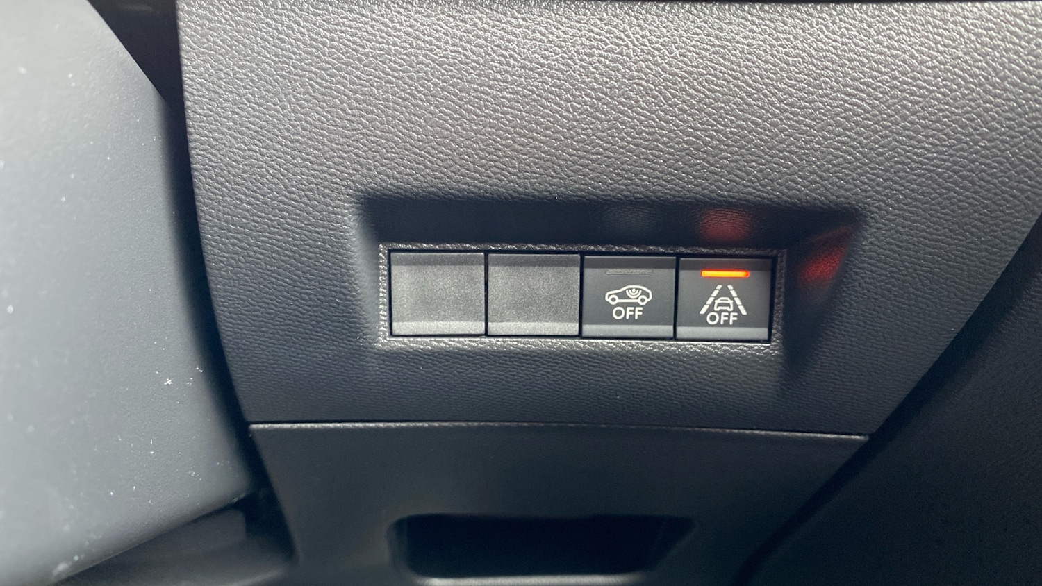 Used Peugeot 208 2021 for sale - 77710634: Photo 39