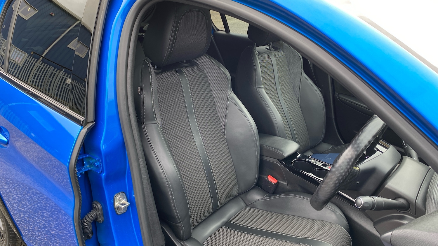 Used Peugeot 208 2021 for sale - 77710634: Photo 44