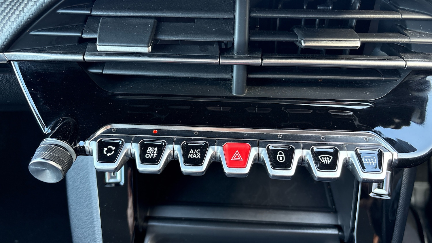 Used Peugeot 208 2023 for sale - 77844573: Photo 22