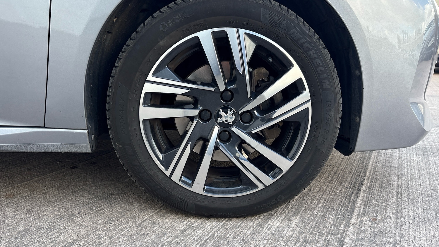 Used Peugeot 208 2023 for sale - 77844573: Photo 31