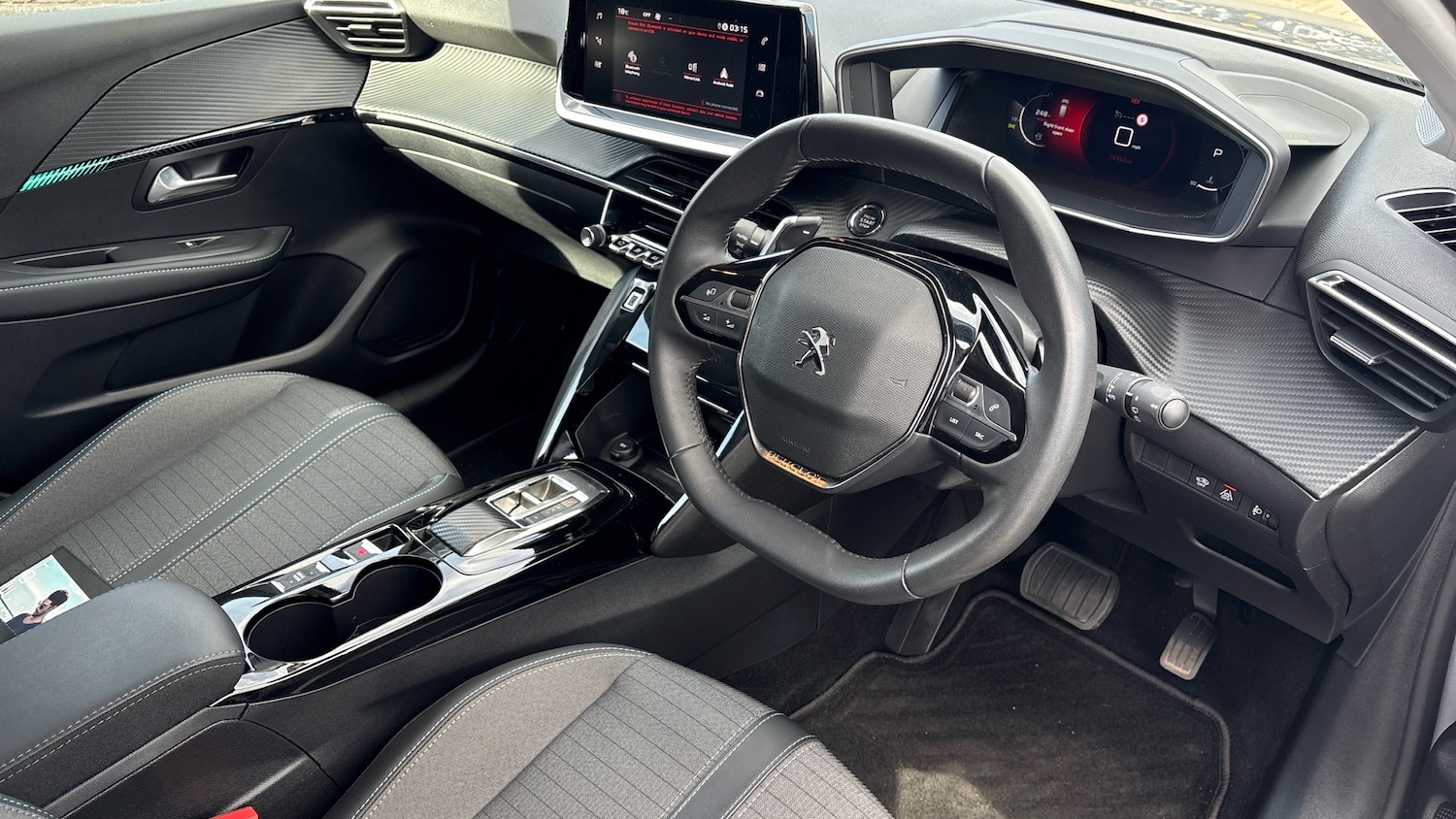 Used Peugeot 208 2022 for sale - 78093412: Photo 11