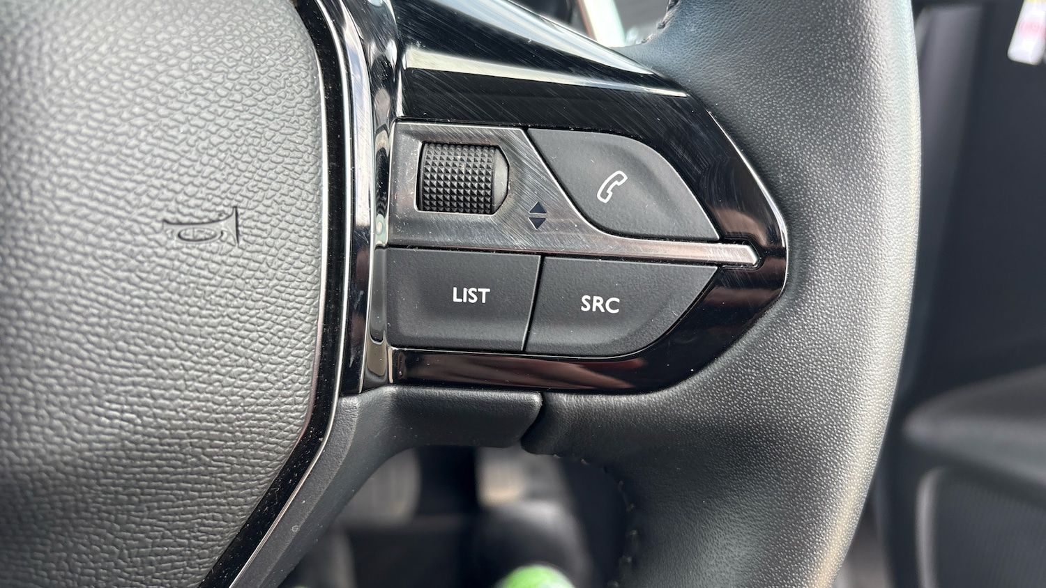 Used Peugeot 208 2022 for sale - 78093412: Photo 28