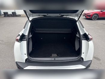 Used Peugeot 2008 2023 for sale - 78716605: Photo