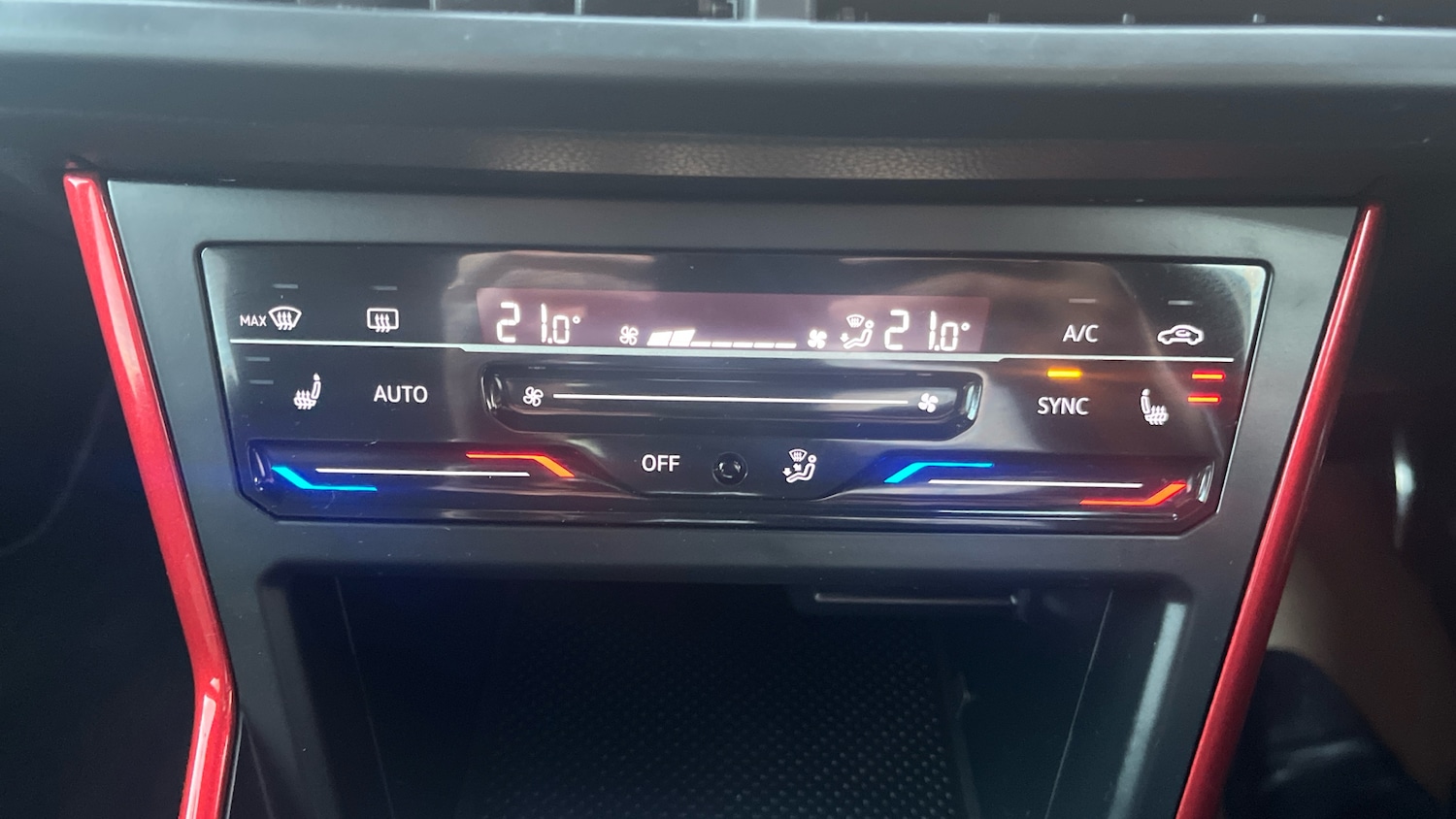 Used Volkswagen Polo 2023 for sale - 77450254: Photo 33