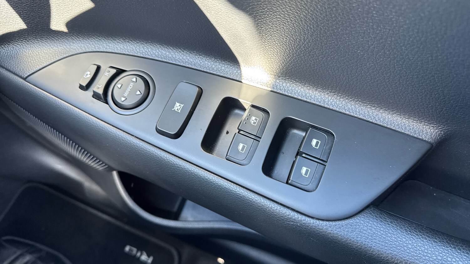 Used Kia Rio 2023 for sale - 78038540: Photo 29