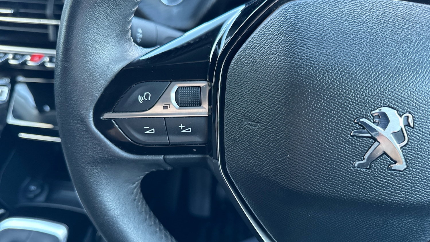 Used Peugeot 208 2022 for sale - 76681582: Photo 26