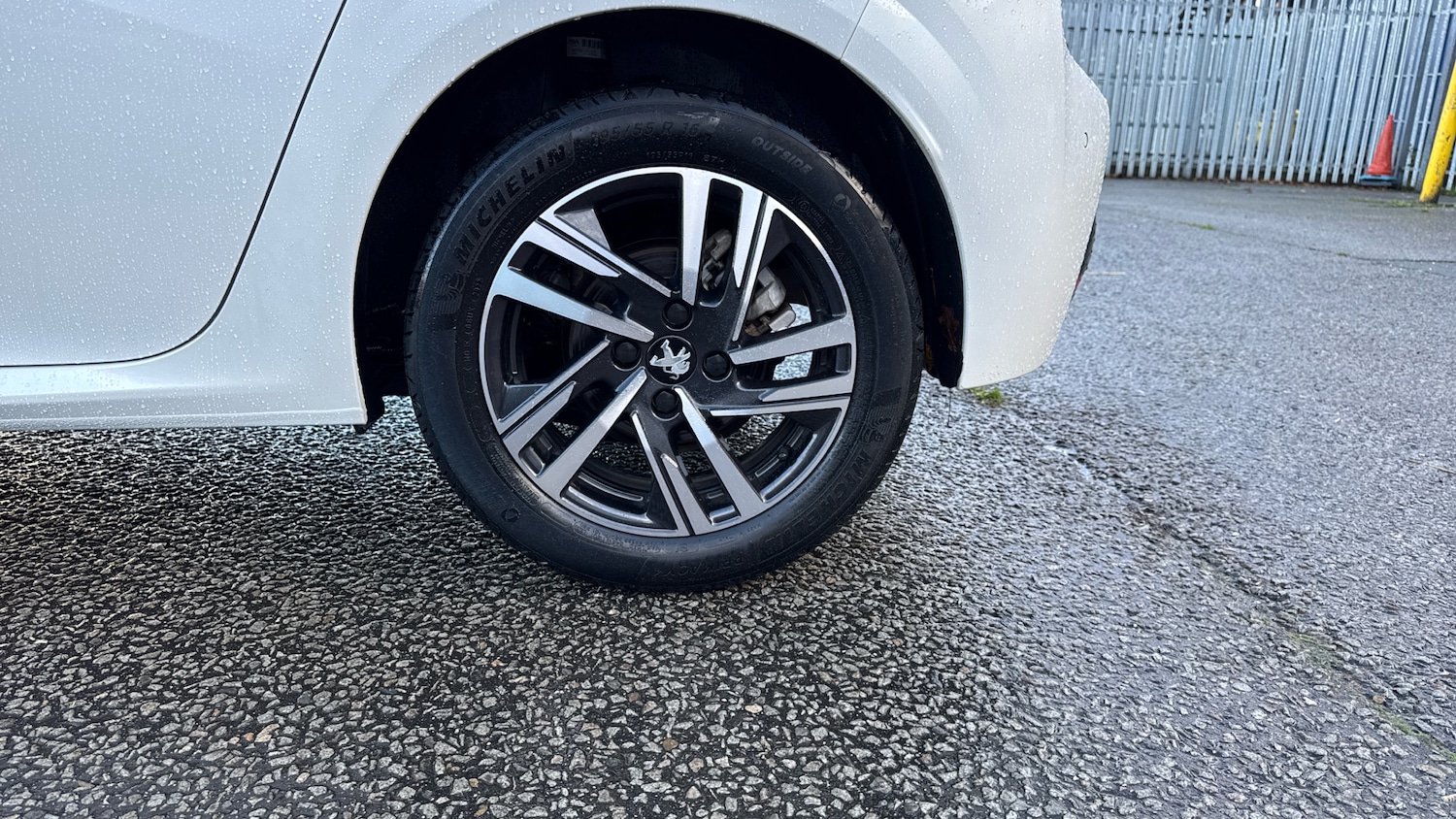 Used Peugeot 208 2022 for sale - 76681582: Photo 32