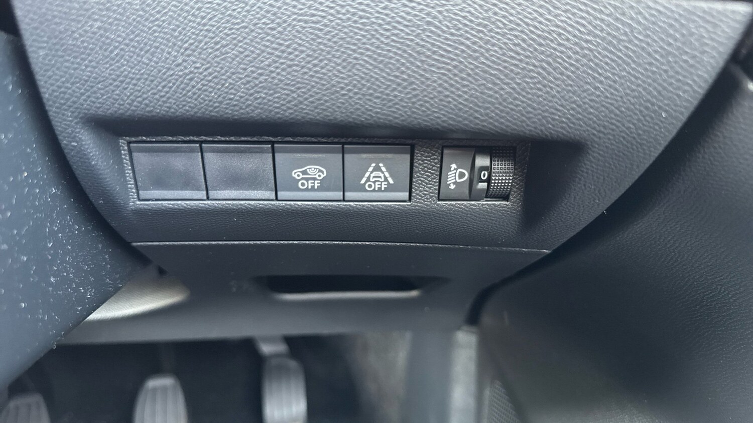 Vehicle 32