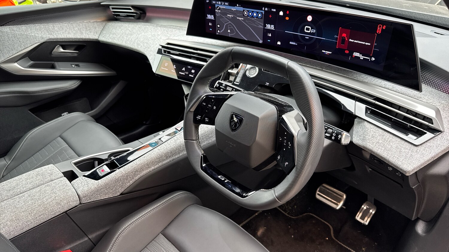 Used Peugeot 5008 2025 for sale - 76287104: Photo 11