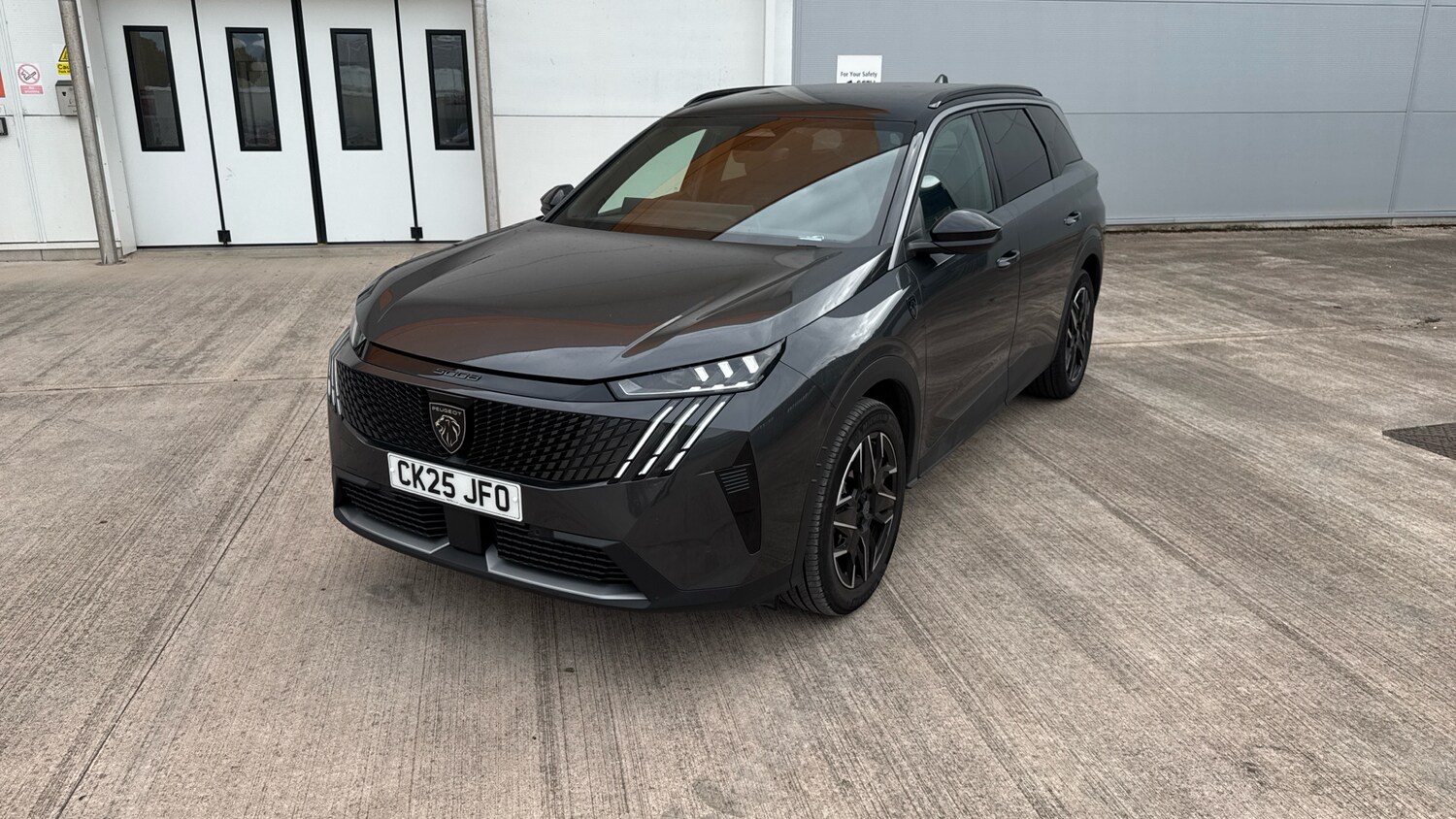 Used Peugeot 5008 2025 for sale - 76287104: Photo 44