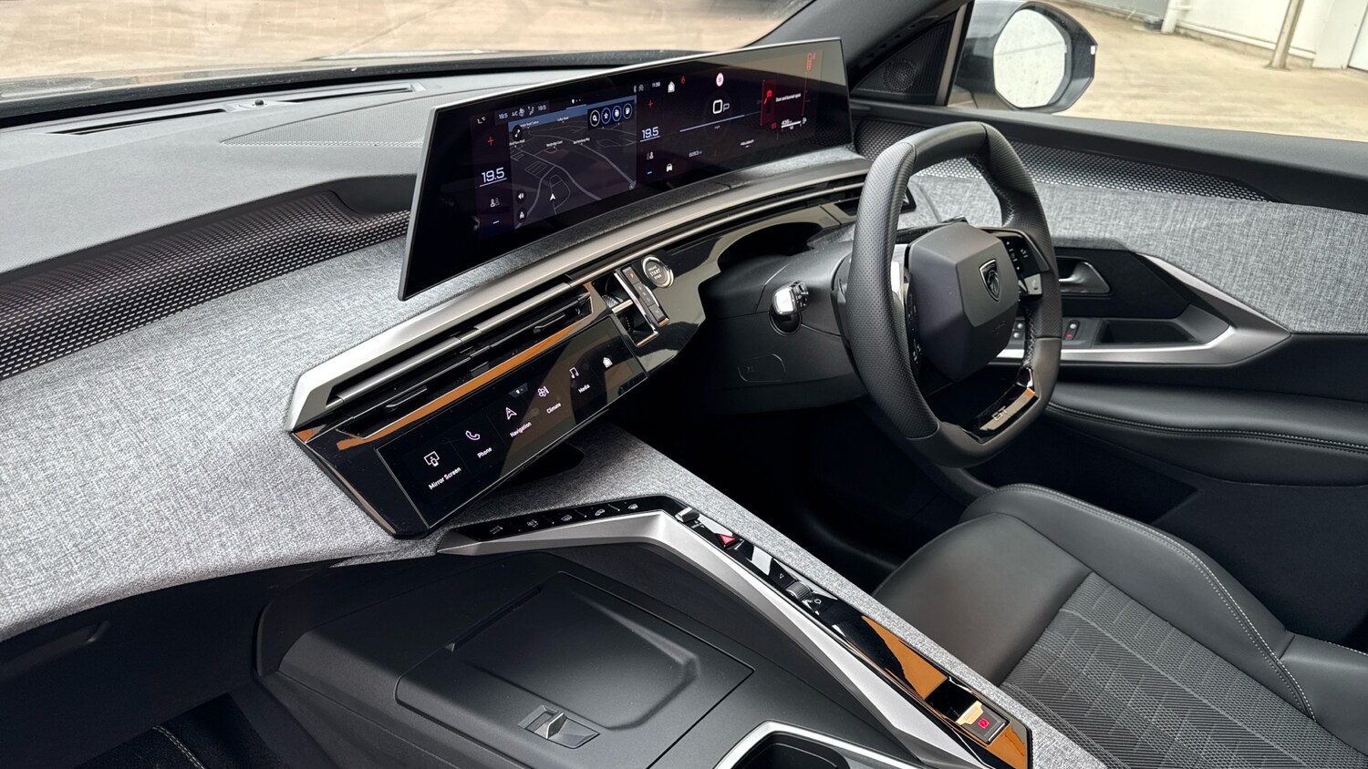 Used Peugeot 5008 2025 for sale - 76287104: Photo 9