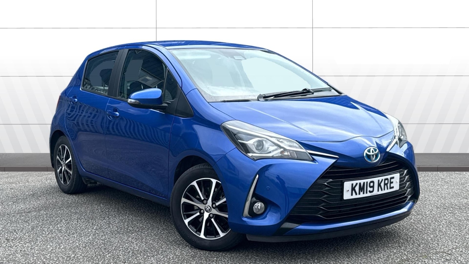 Used Toyota Yaris 2019 for sale - 78054174: Photo 1