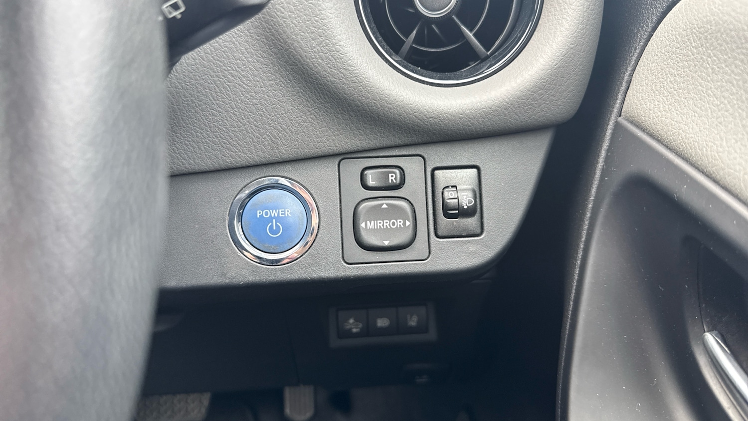 Used Toyota Yaris 2019 for sale - 78054174: Photo 22