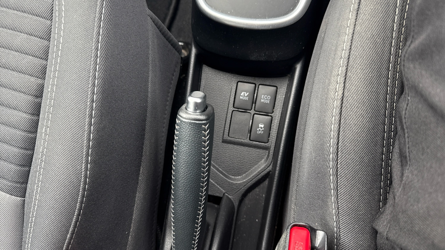 Used Toyota Yaris 2019 for sale - 78054174: Photo 27