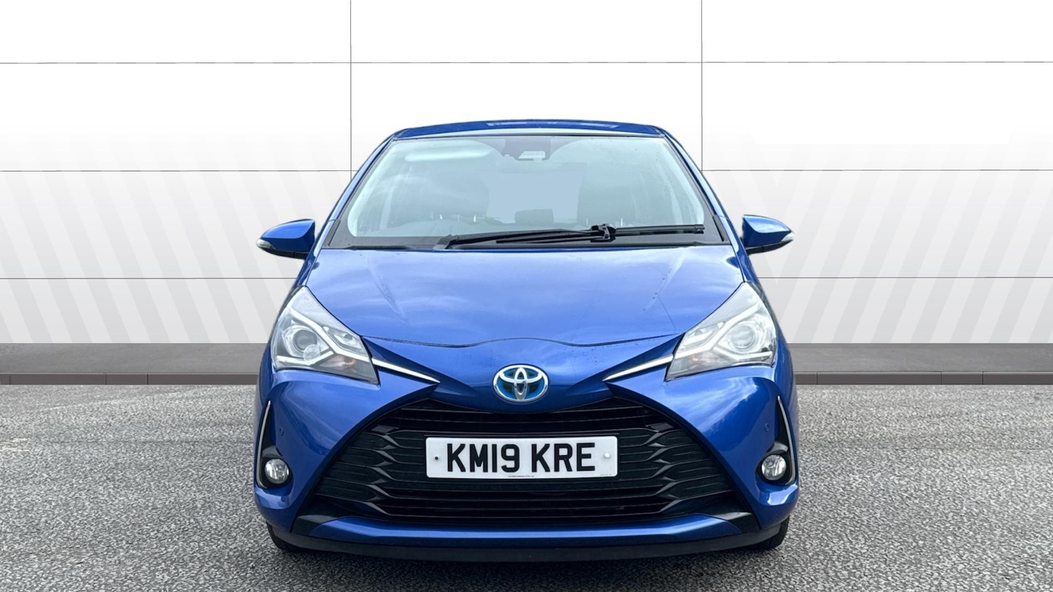 Used Toyota Yaris 2019 for sale - 78054174: Photo 3