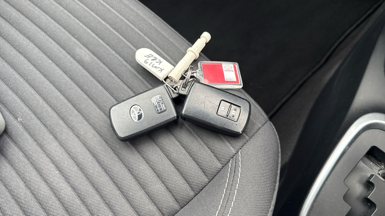 Used Toyota Yaris 2019 for sale - 78054174: Photo 30