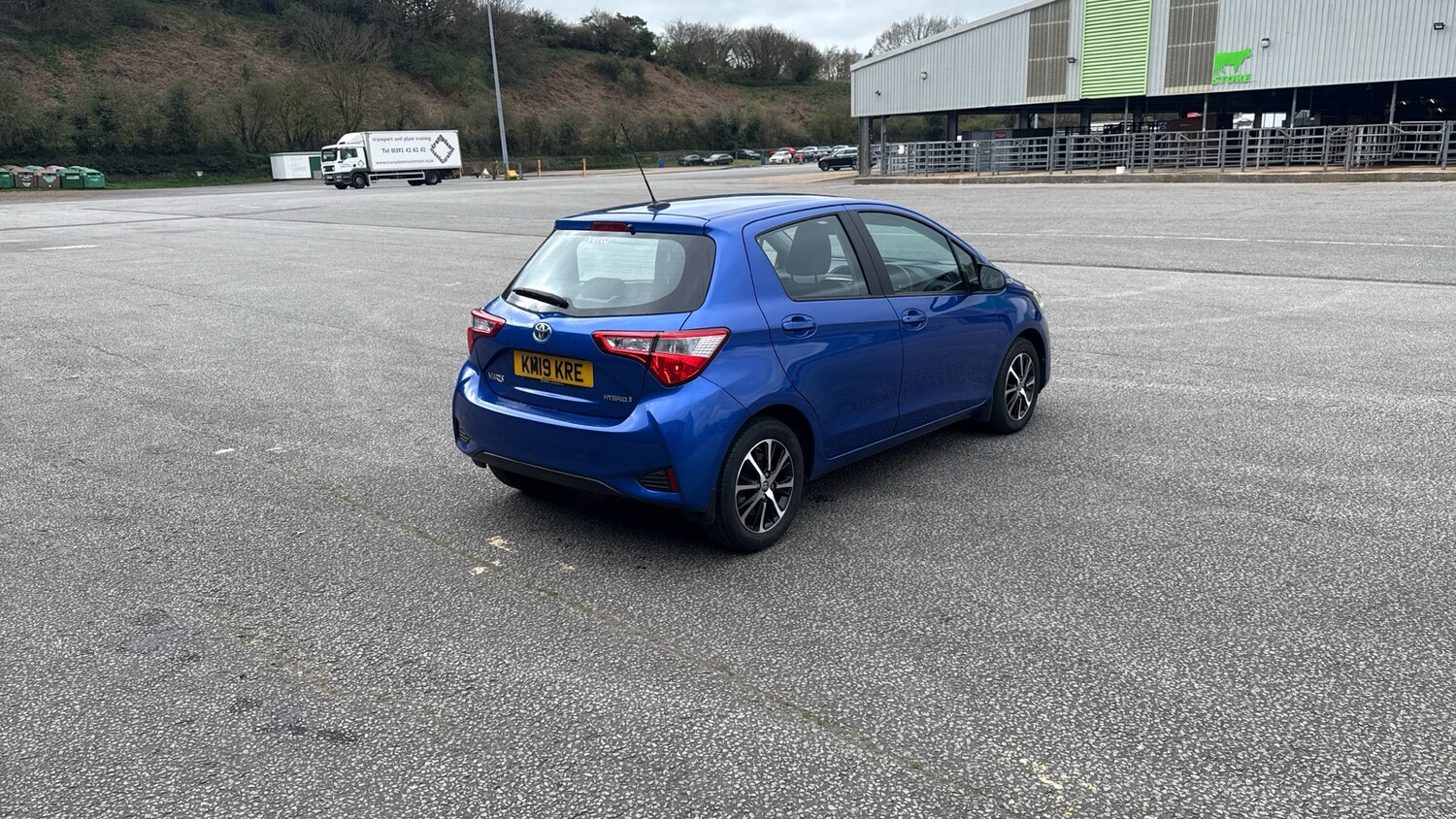 Used Toyota Yaris 2019 for sale - 78054174: Photo 33