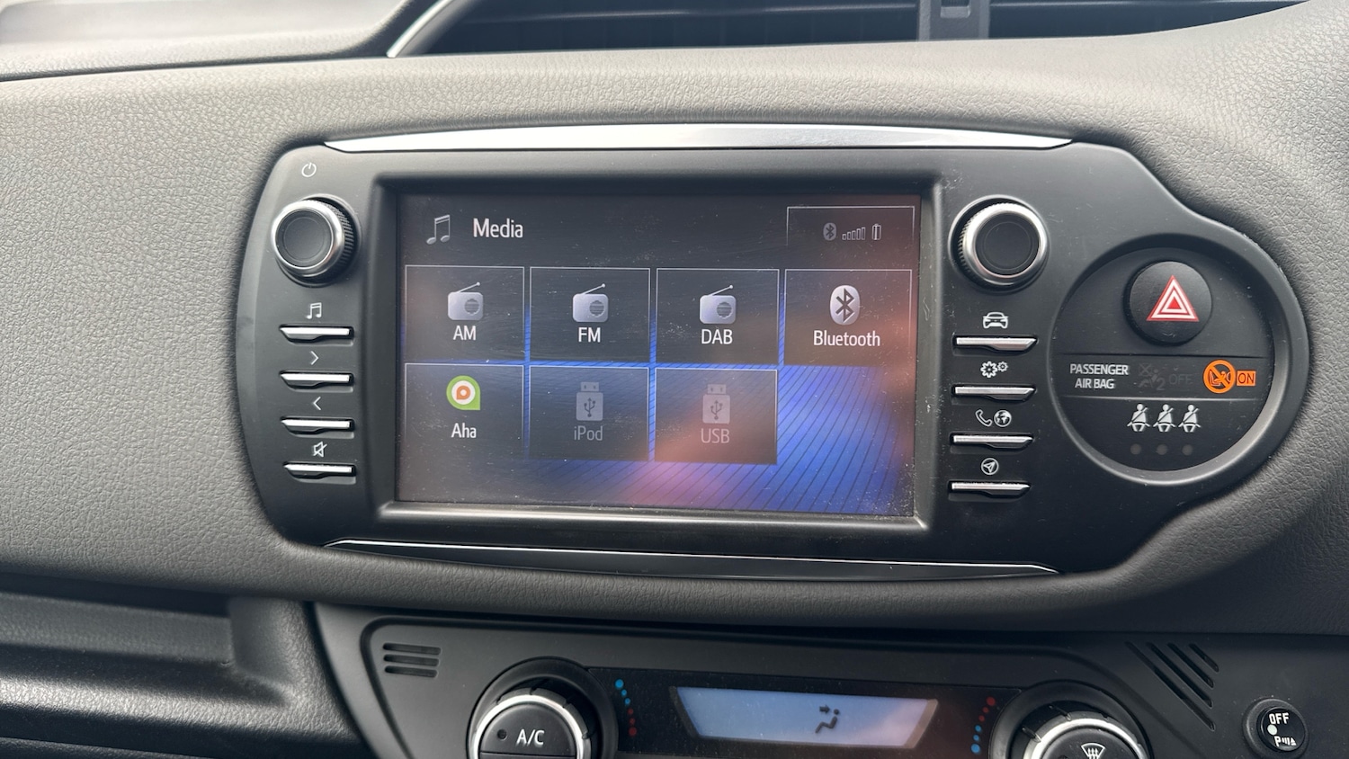 Used Toyota Yaris 2019 for sale - 78054174: Photo 9