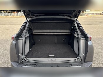 Used Peugeot 2008 2022 for sale - 78111909: Photo