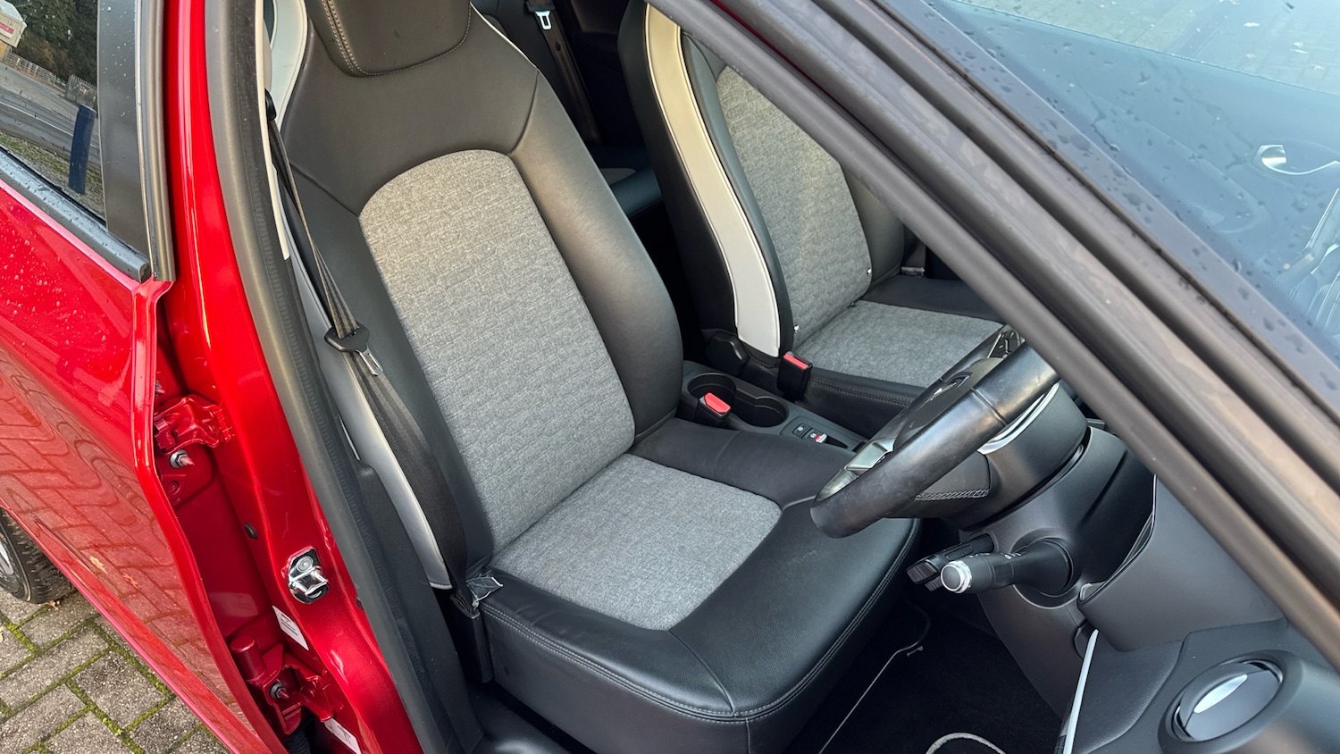 Used Renault Zoe 2020 for sale - 76131130: Photo 37