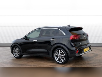 Used Kia Niro 2020 for sale - 76340488: Photo