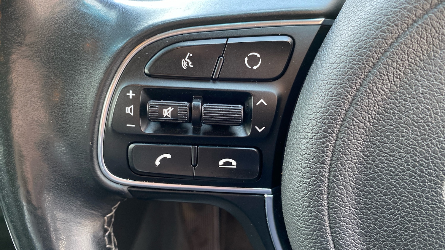 Used Kia Niro 2020 for sale - 76340488: Photo 56