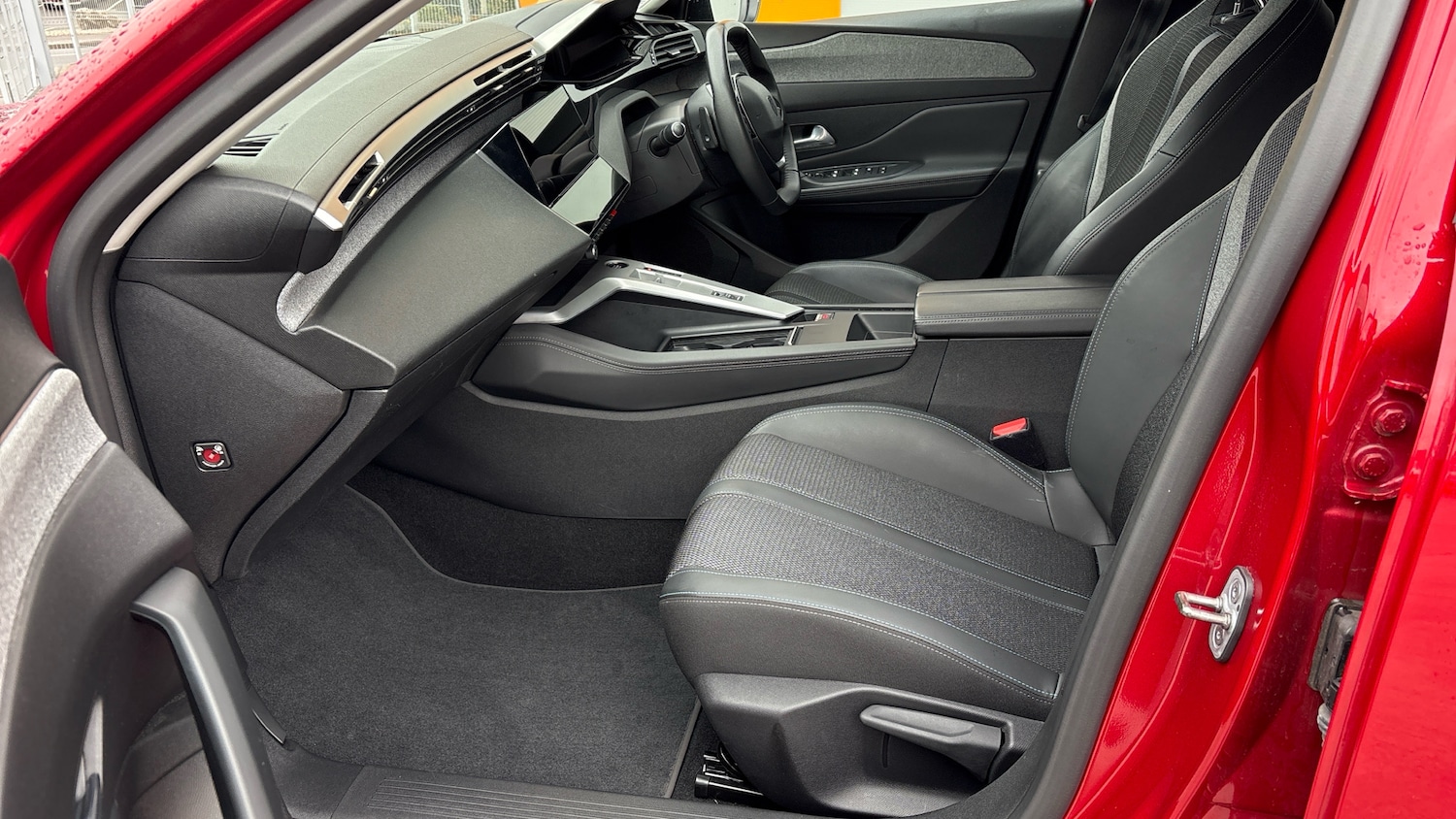 Used Peugeot 308 2022 for sale - 76449228: Photo 31