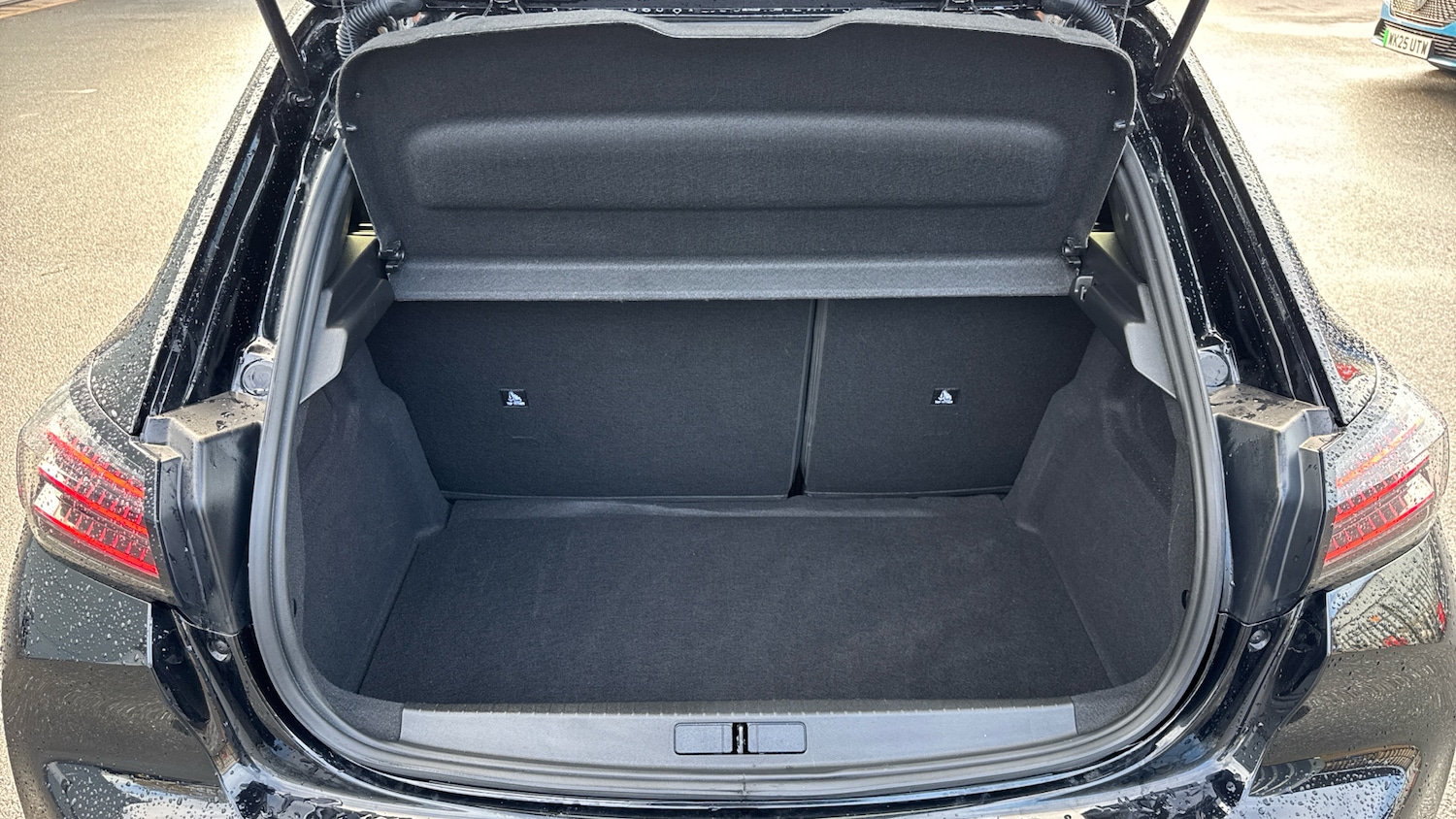 Used Peugeot 208 2025 for sale - 77535799: Photo 4