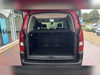 Used Peugeot Rifter 2019 for sale - 75903897: Photo
