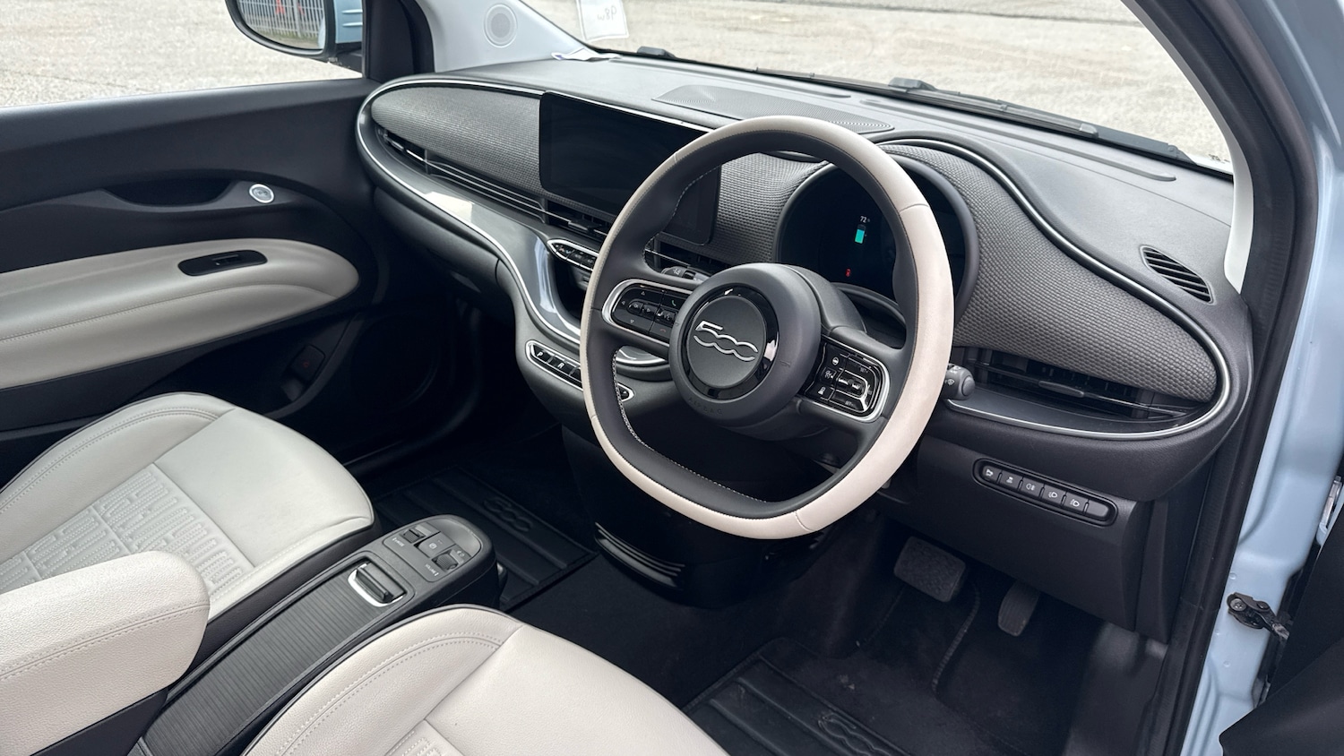 Used Fiat 500 2021 for sale - 77285419: Photo 11