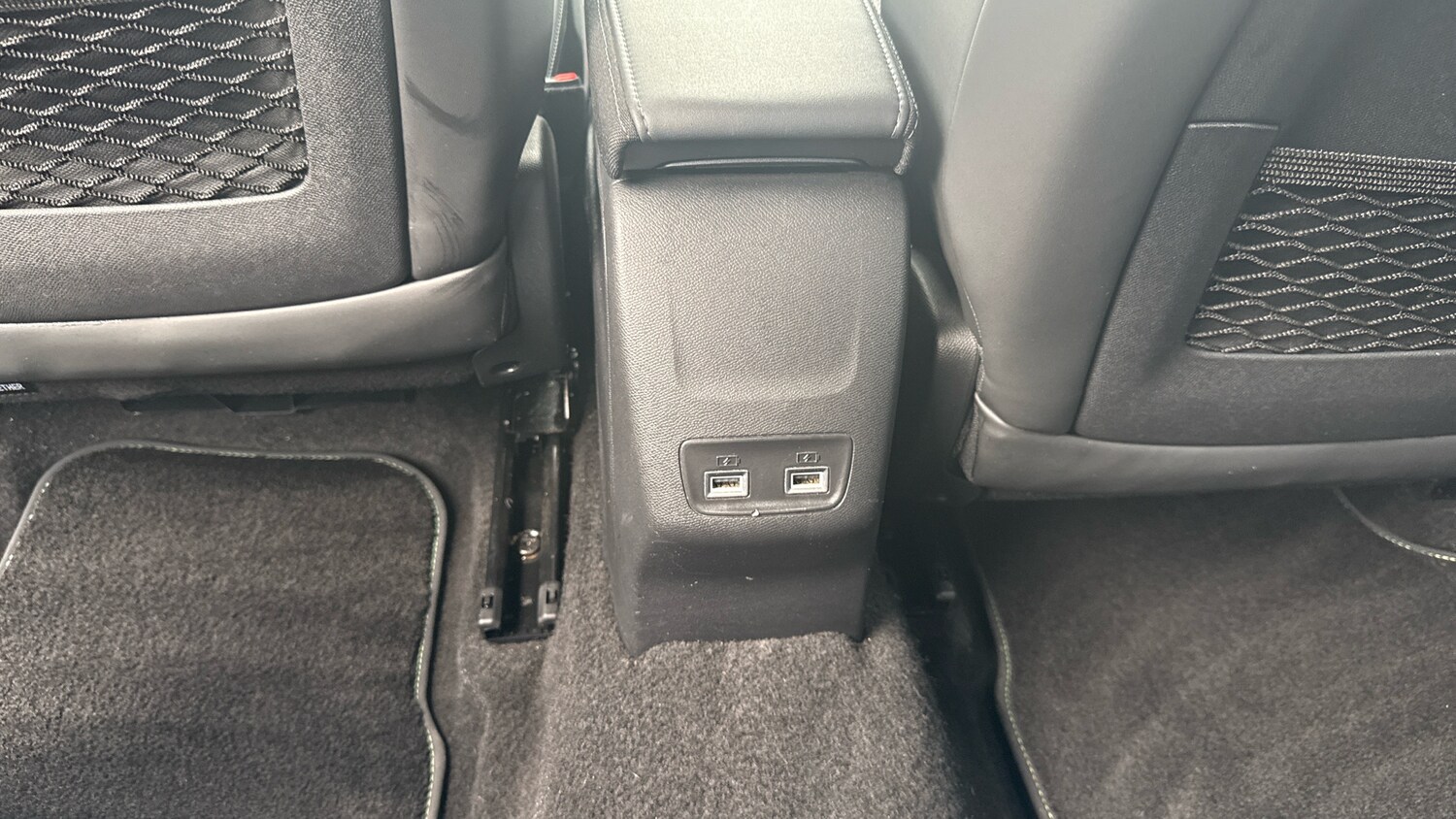 Used Peugeot 2008 2020 for sale - 77735468: Photo 30