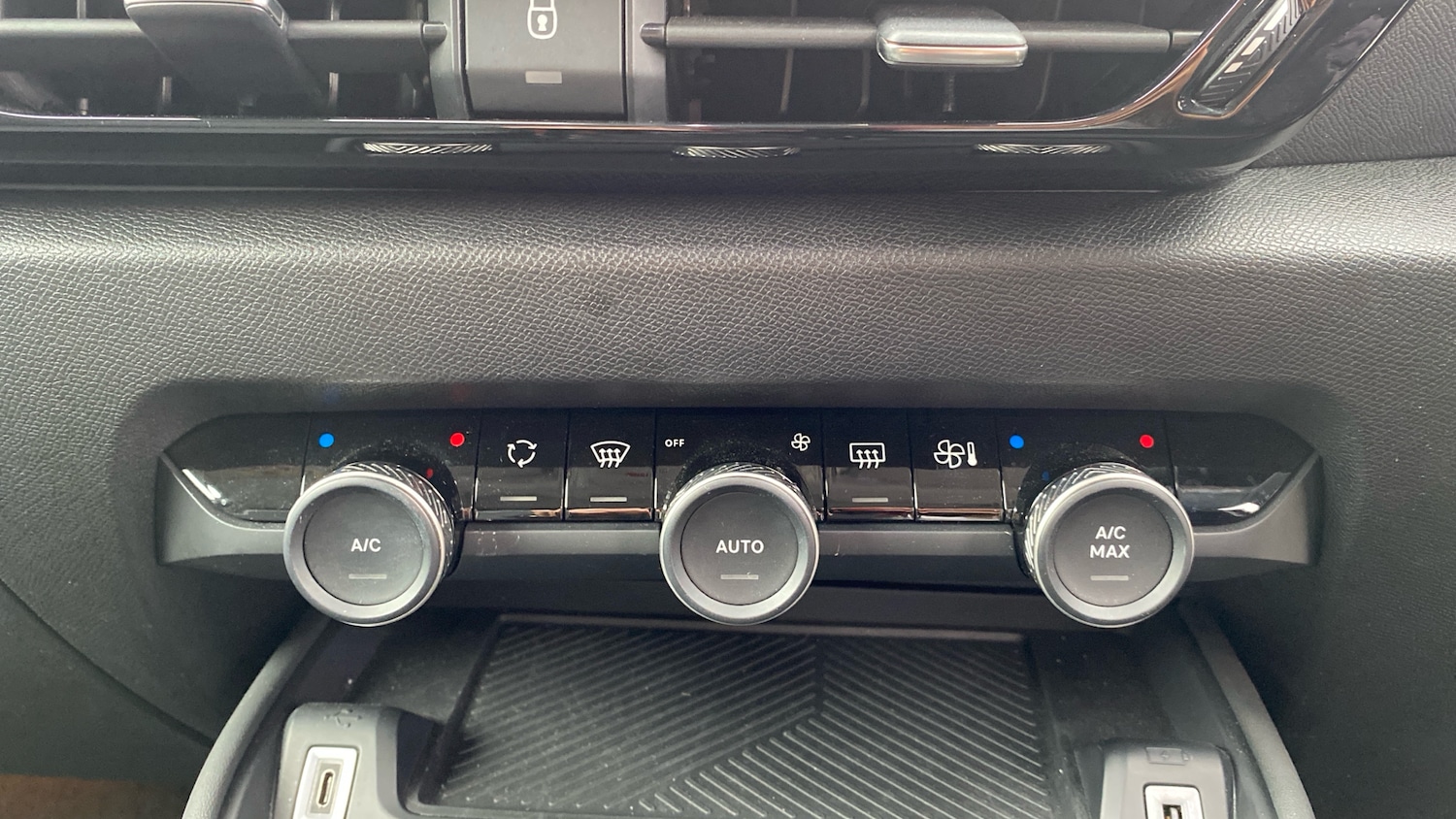 Used Citroen C4 2021 for sale - 76464359: Photo 31