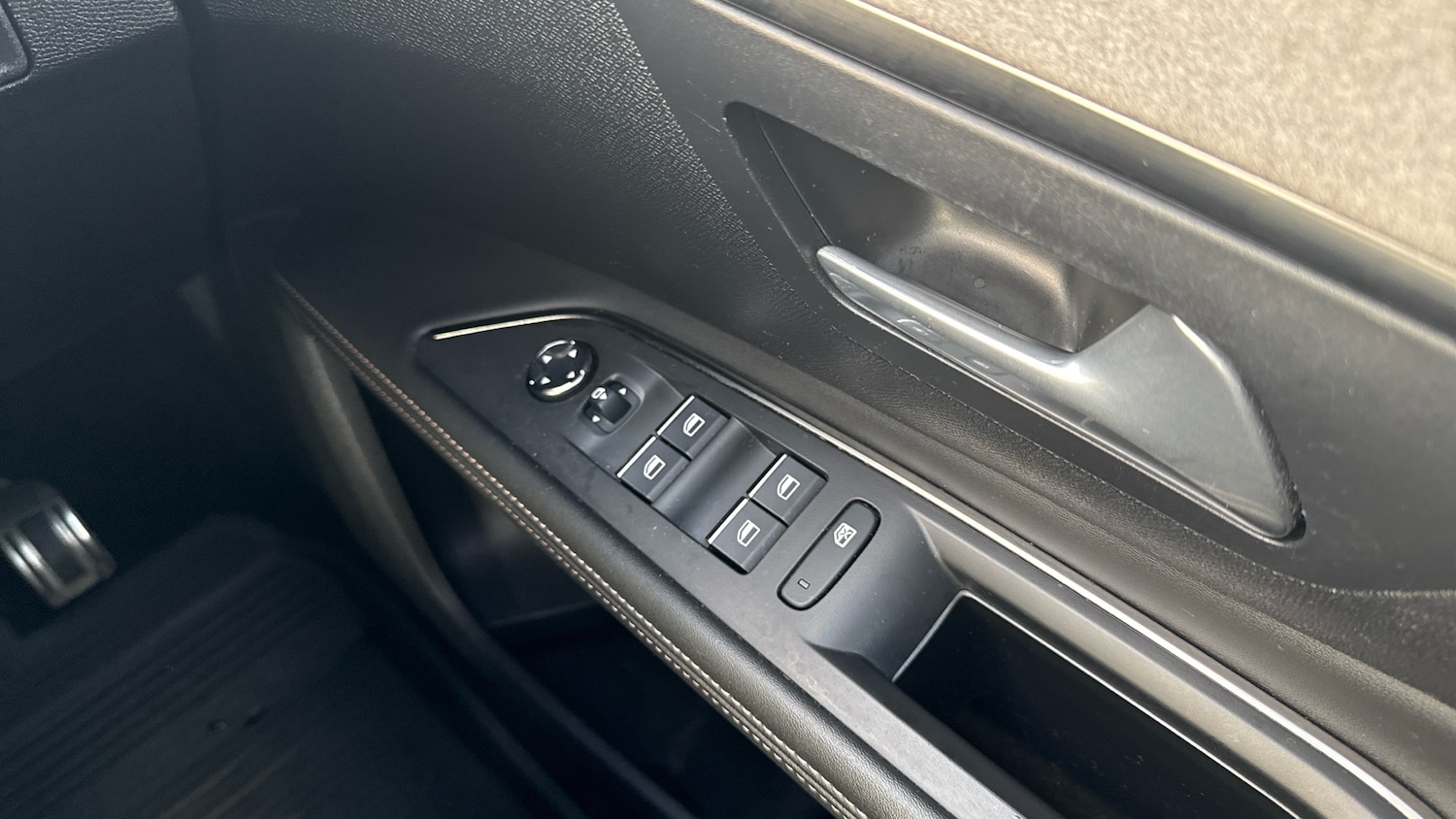 Used Peugeot 5008 2021 for sale - 76984632: Photo 23