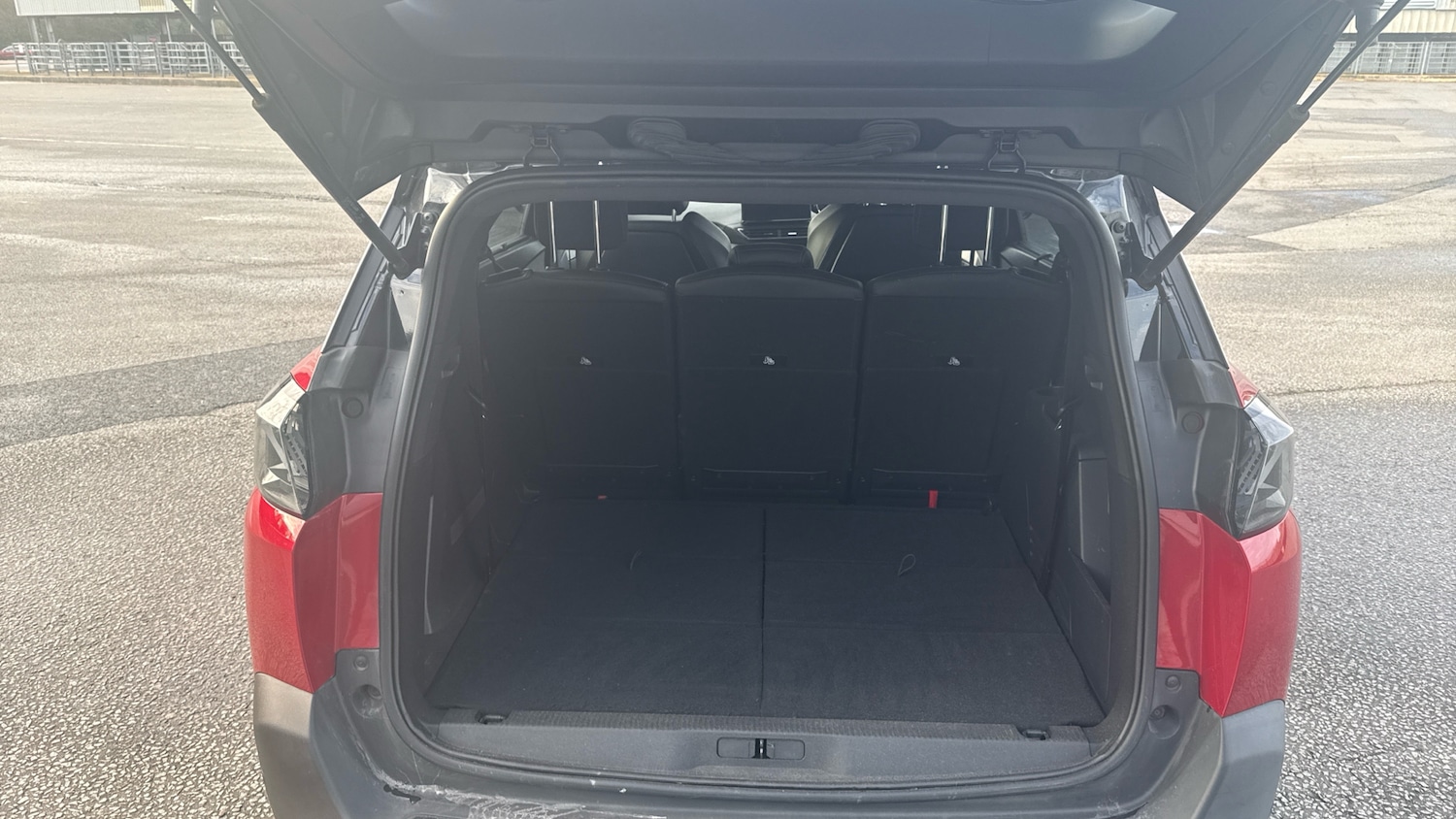 Used Peugeot 5008 2021 for sale - 76984632: Photo 4