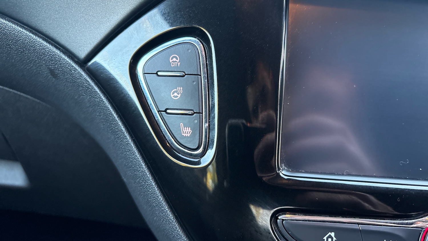 Used Vauxhall Corsa 2017 for sale - 76877796: Photo 27